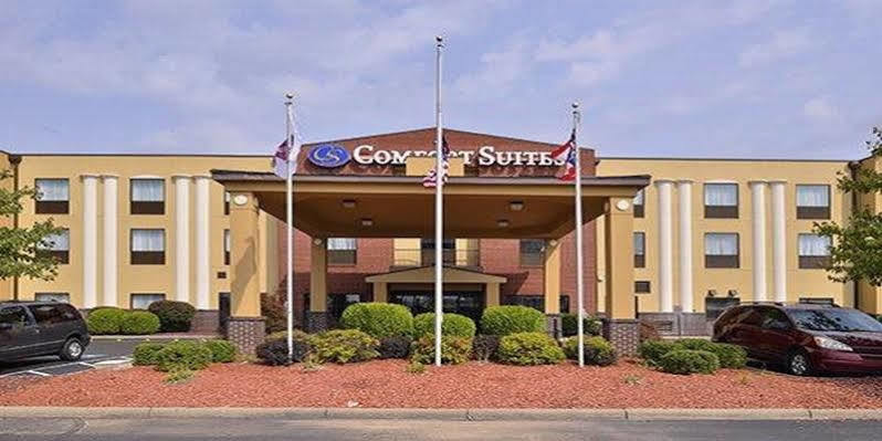 Comfort Suites Columbus Exterior photo